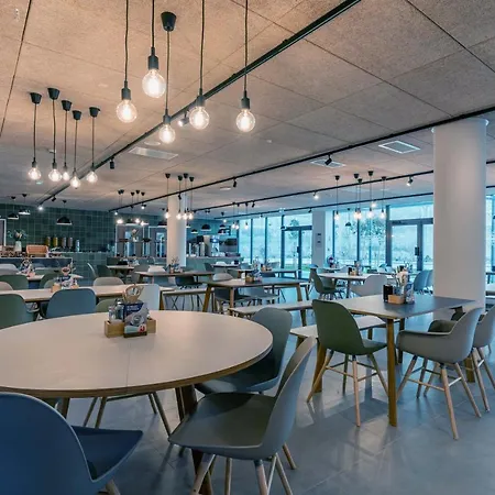 호텔 Meininger Centre La Joliette *