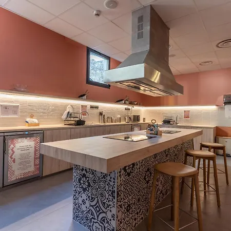 Meininger Centre La Joliette 호텔